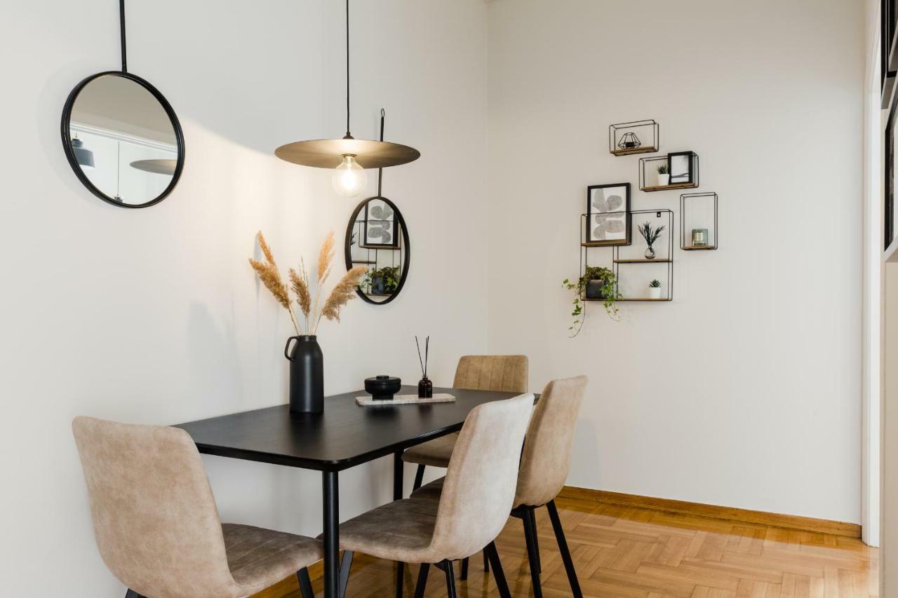 Central Cozy Apartments In Plaka By Upstreet Афины Экстерьер фото